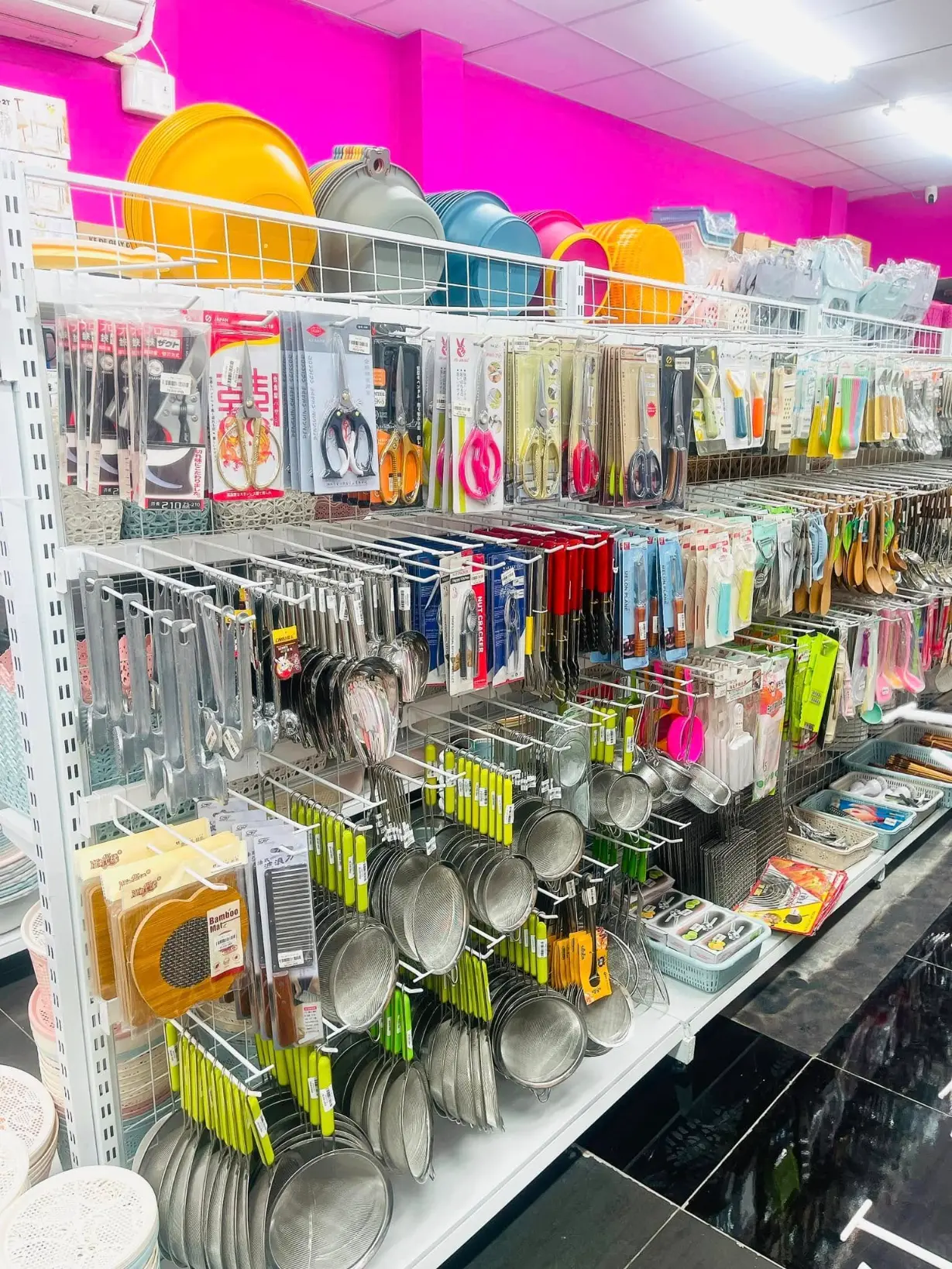 Trang chủ 26 Kệ siêu thị mini mart 2